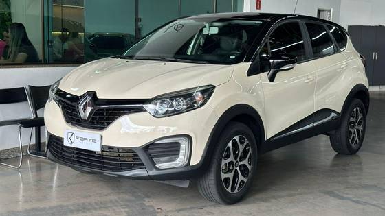 RENAULT CAPTUR 1.6 16V SCE FLEX LIFE X-TRONIC RENAULT CAPTUR 1.6 16V SCE FLEX LIFE X-TRONIC